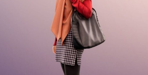 Stylish Girl With Headscarf And Bag low-poly 3d model